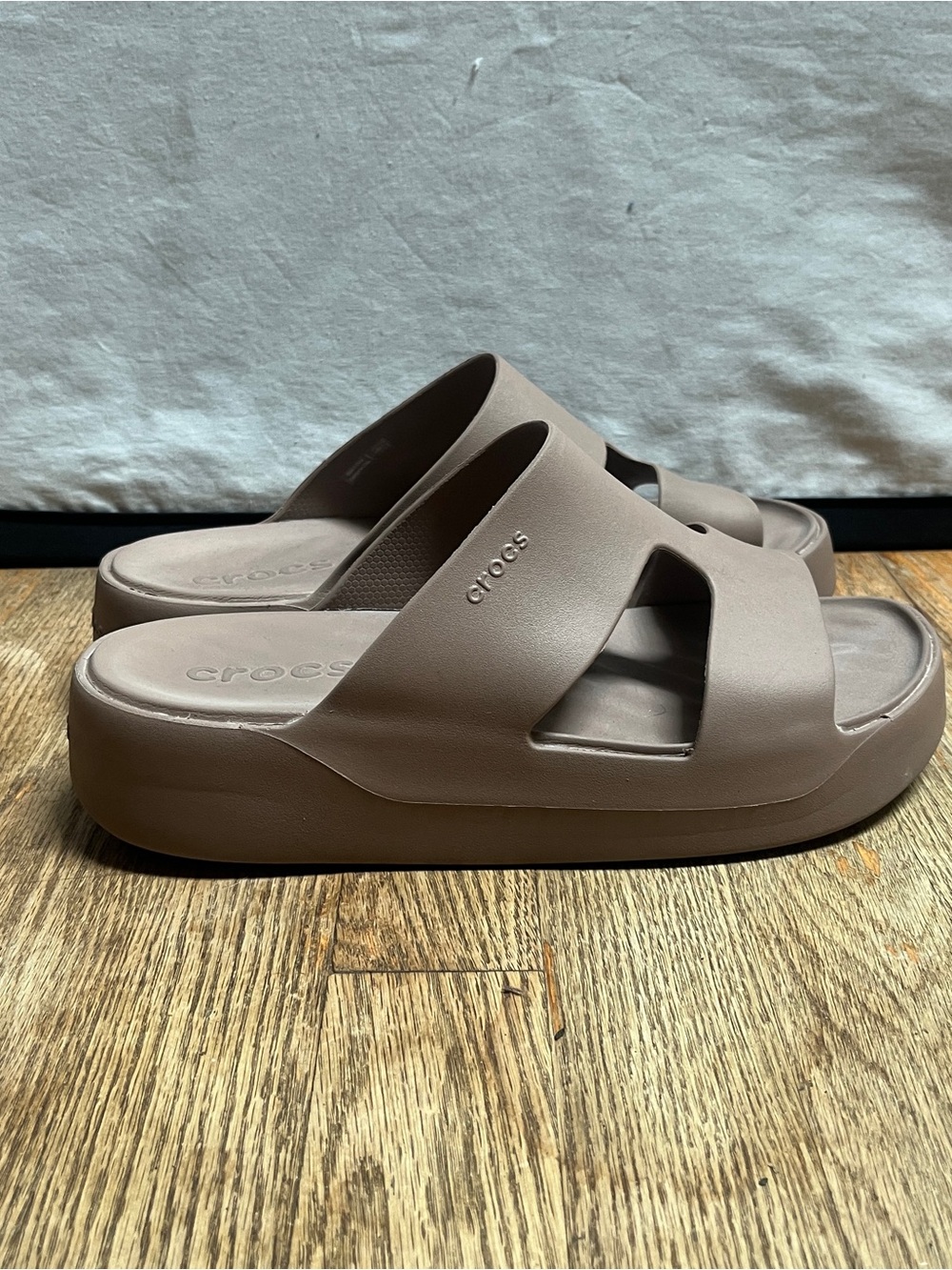 Crocs Getaway Platform H-Strap Slides Mushroom Brown Tan Women’s 11 - Picture 3 of 7
